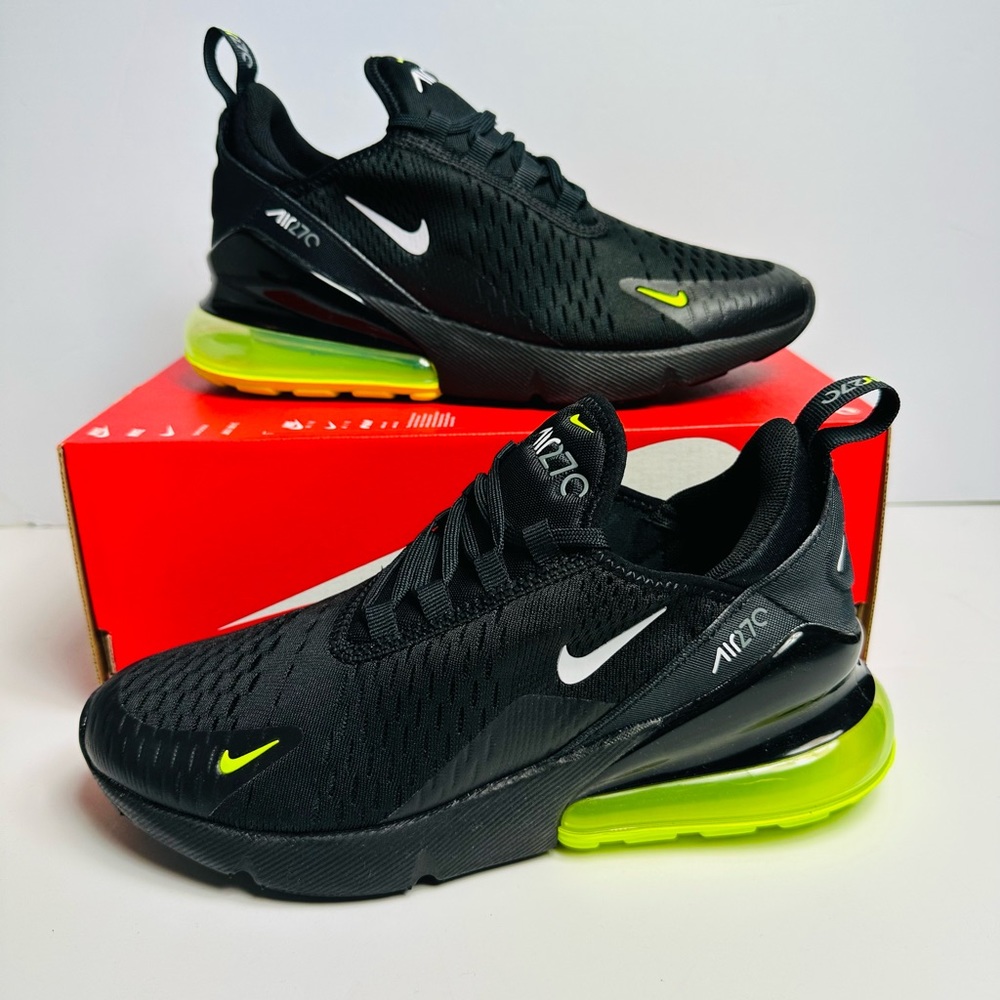 7Y | FITS WOMENS 8.5 NIKE AIR MAX 270 BLACK/WHITE VOLT-GREY FN3874 001